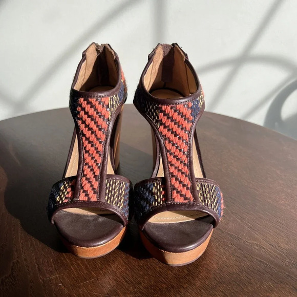 ROWEN Womens Woven Red & Blue Wedge Sandals Size‎ 6 With Back Zipper Closure - Picture 2 of 8